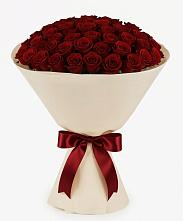 Букет 101 Бордовая роза Блэк Бакарра в Каргополе