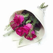 Букет цветов из:  Розы в Каргополе
