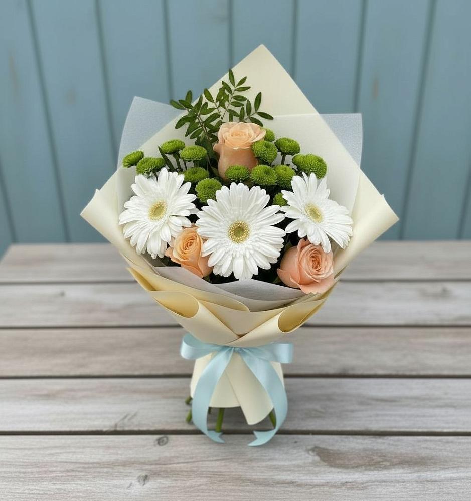 Букет цветов из: Герберы, Розы и Хризантемы в Каргополе